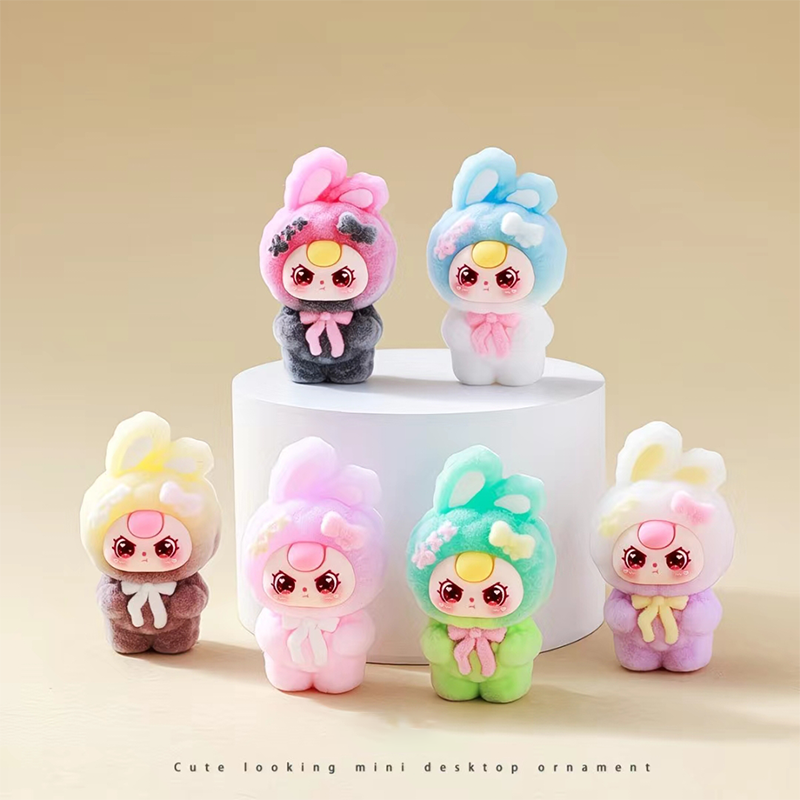 Hot Genuine Mini Figures Deskt - Car Accessories Girly 评论和价格