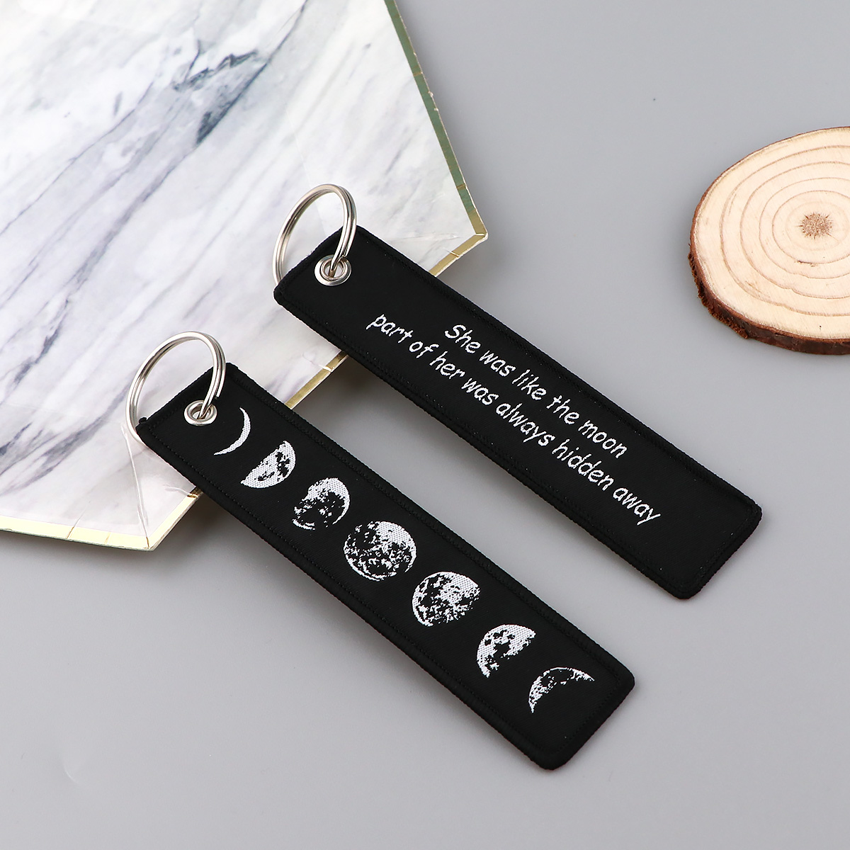 1PCS I Love Lucy Quotation Emb - Car Accessories Quotation 评论和价格